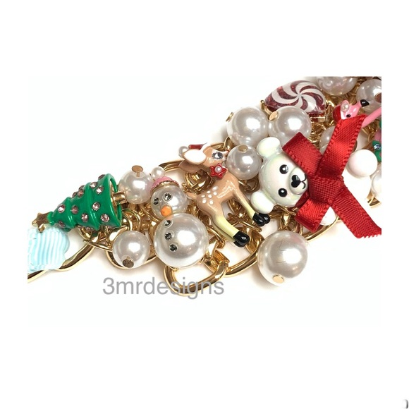 NWT Betsey Johnson 💋SANTA TRUCK Gold Tone Crystal Drop Earrings & Necklace Set - Picture 6 of 13